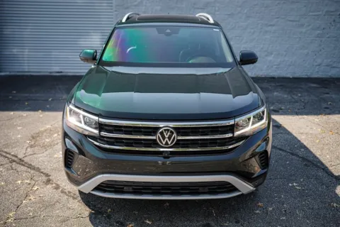 More photos of 2021 Volkswagen Atlas SEL Premium at Gravity Autos Roswell, GA