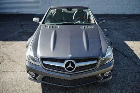 More photos of 2009 Mercedes-Benz SL-Class SL 550 at Gravity Autos Roswell, GA