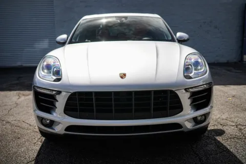 More photos of 2018 Porsche Macan S at Gravity Autos Roswell, GA