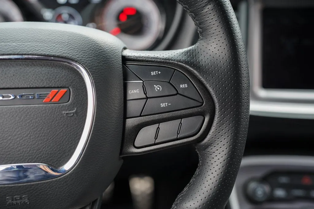 2022 Dodge Challenger R/T - Photo 30