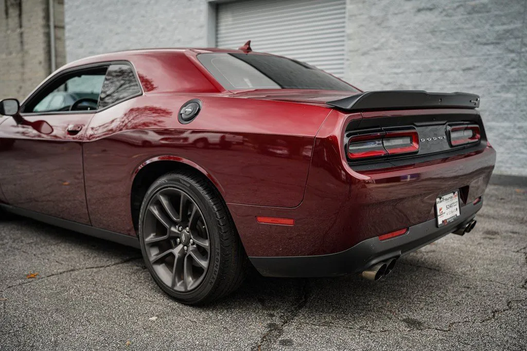 2022 Dodge Challenger R/T - Photo 13