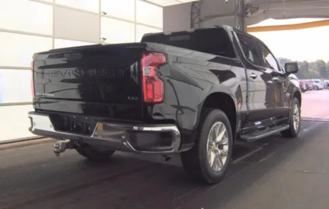 More photos of 2022 Chevrolet Silverado 1500 LTD LTZ at Gravity Autos Roswell, GA