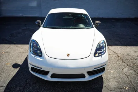 More photos of 2022 Porsche 718 Cayman at Gravity Autos Roswell, GA
