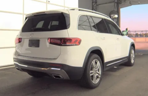 More photos of 2021 Mercedes-Benz GLB 250 at Gravity Autos Roswell, GA