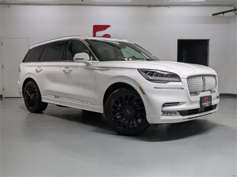 Photos of 2021 Lincoln Aviator Reserve for sale in Marietta, GA at Gravity Autos Marietta