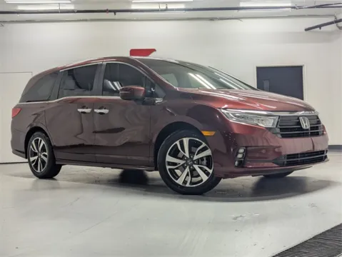 Photos of 2021 Honda Odyssey Touring for sale in Marietta, GA at Gravity Autos Marietta