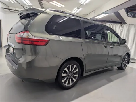 Another view of 2020 Toyota Sienna Limited for sale in Marietta, GA at Gravity Autos Marietta