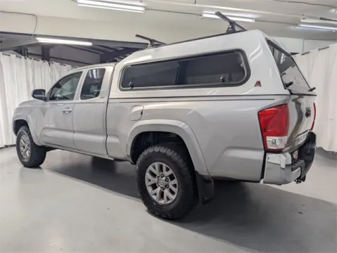 More photos of 2016 Toyota Tacoma at Gravity Autos Marietta, GA