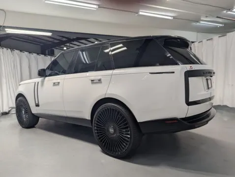 More photos of 2023 Land Rover Range Rover SE at Gravity Autos Marietta, GA