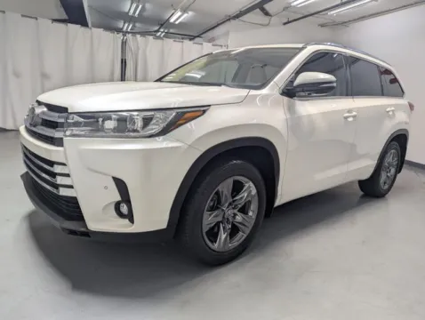 More photos of 2019 Toyota Highlander Limited Platinum at Gravity Autos Marietta, GA