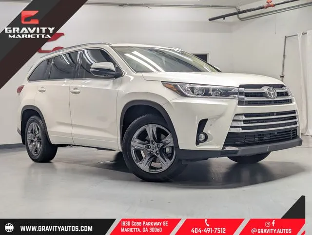 White 2019 Toyota Highlander Limited Platinum for sale in Marietta, GA