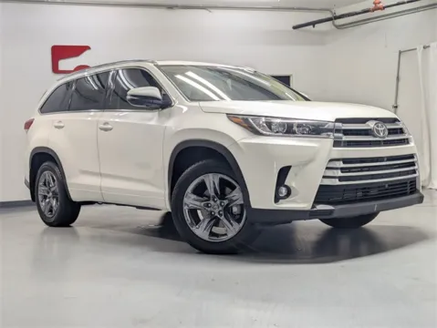 Photos of 2019 Toyota Highlander Limited Platinum for sale in Marietta, GA at Gravity Autos Marietta