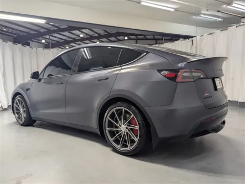 More photos of 2021 Tesla Model Y Performance at Gravity Autos Marietta, GA