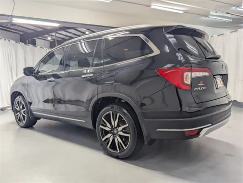 More photos of 2022 Honda Pilot Elite at Gravity Autos Marietta, GA