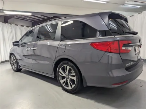 More photos of 2022 Honda Odyssey Touring at Gravity Autos Marietta, GA
