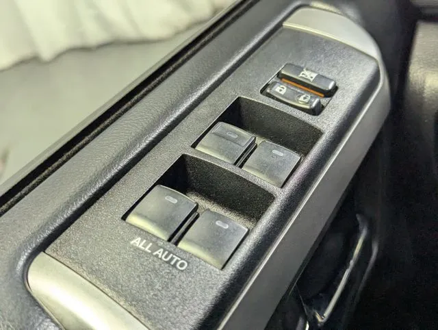 2020 Toyota 4Runner SR5 Premium - Photo 19