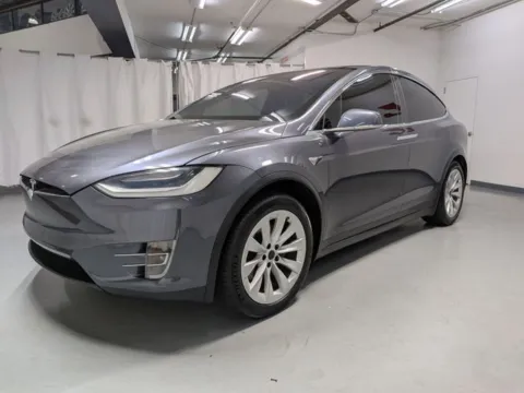 More photos of 2020 Tesla Model X Long Range at Gravity Autos Marietta, GA