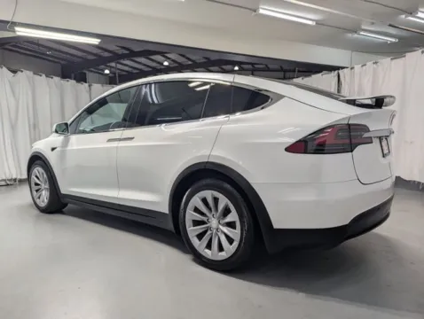 More photos of 2020 Tesla Model X Long Range at Gravity Autos Marietta, GA