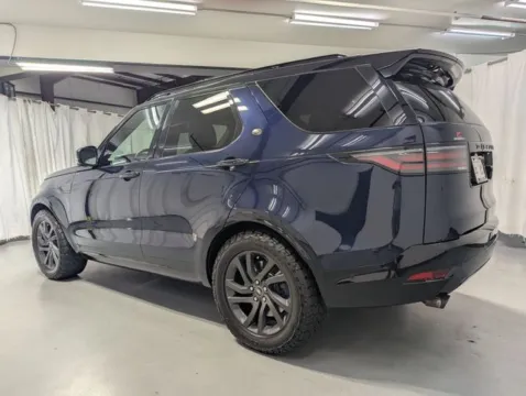 More photos of 2023 Land Rover Discovery S R-Dynamic at Gravity Autos Marietta, GA