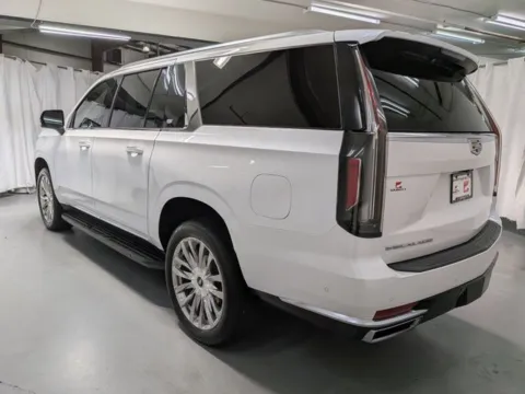 More photos of 2022 Cadillac Escalade ESV Premium at Gravity Autos Marietta, GA