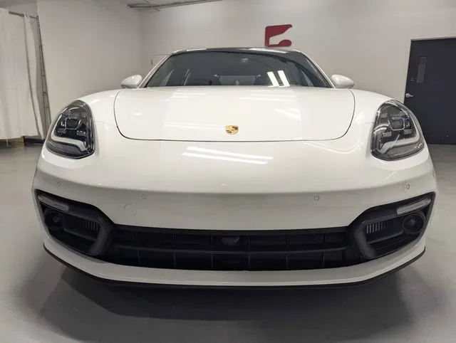 2023 Porsche Panamera Platinum Edition - Photo 27