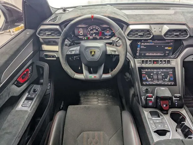 2023 Lamborghini Urus Performante - Photo 7