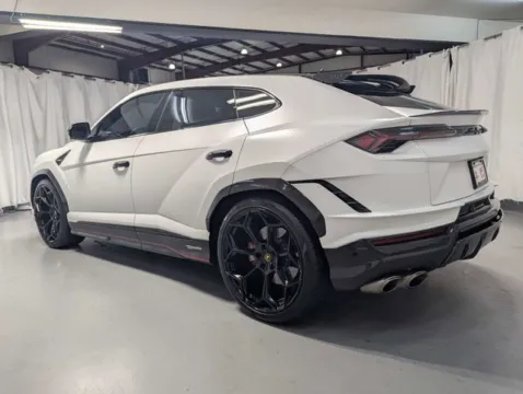 More photos of 2023 Lamborghini Urus Performante at Gravity Autos Marietta, GA