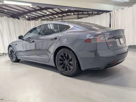 More photos of 2020 Tesla Model S Long Range at Gravity Autos Marietta, GA