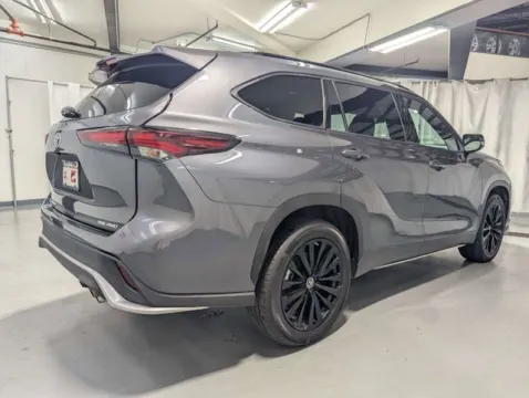 Another view of 2025 Toyota Highlander XSE for sale in Marietta, GA at Gravity Autos Marietta