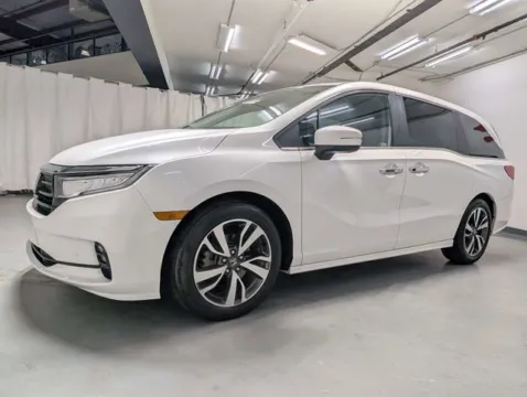 More photos of 2023 Honda Odyssey Touring at Gravity Autos Marietta, GA