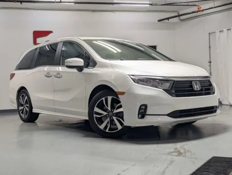 Photos of 2023 Honda Odyssey Touring for sale in Marietta, GA at Gravity Autos Marietta