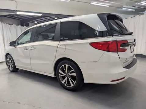 More photos of 2023 Honda Odyssey Touring at Gravity Autos Marietta, GA