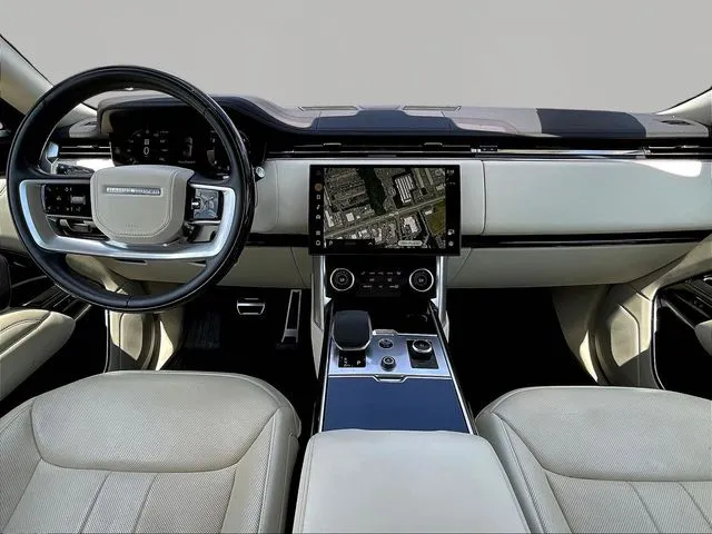Land Rover Range Rover photo 9