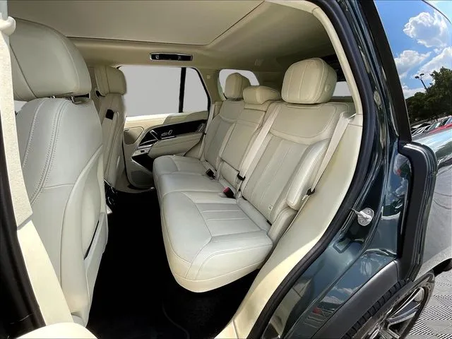 Land Rover Range Rover photo 24