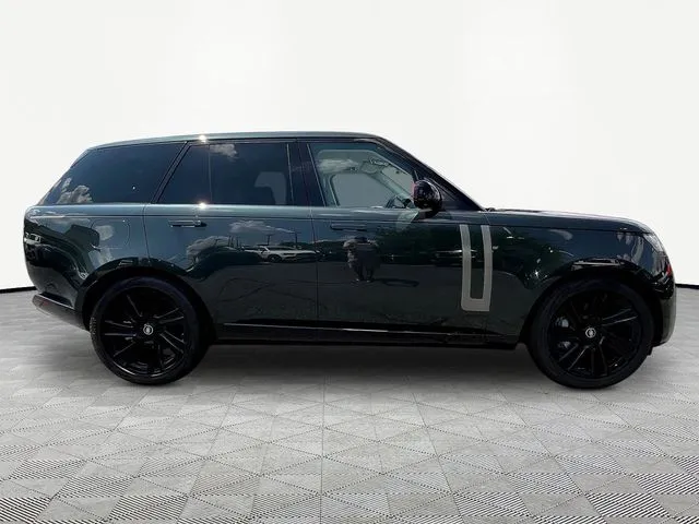 Land Rover Range Rover photo 8