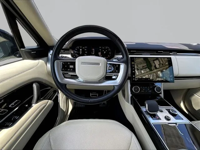 Land Rover Range Rover photo 10