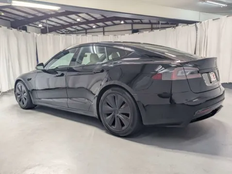 More photos of 2022 Tesla Model S at Gravity Autos Marietta, GA