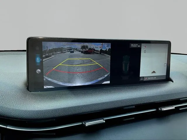 Genesis GV70 photo 16