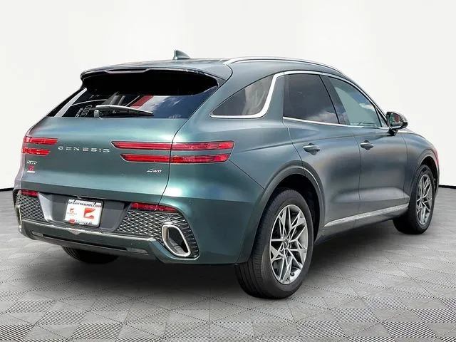 Genesis GV70 photo 7