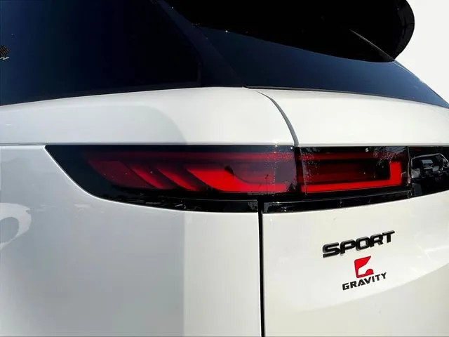 Land Rover Range Rover Sport photo 23