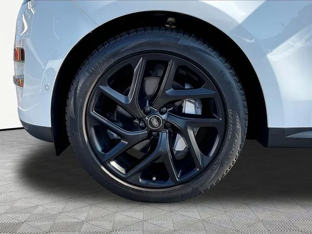 Land Rover Range Rover Sport photo 34