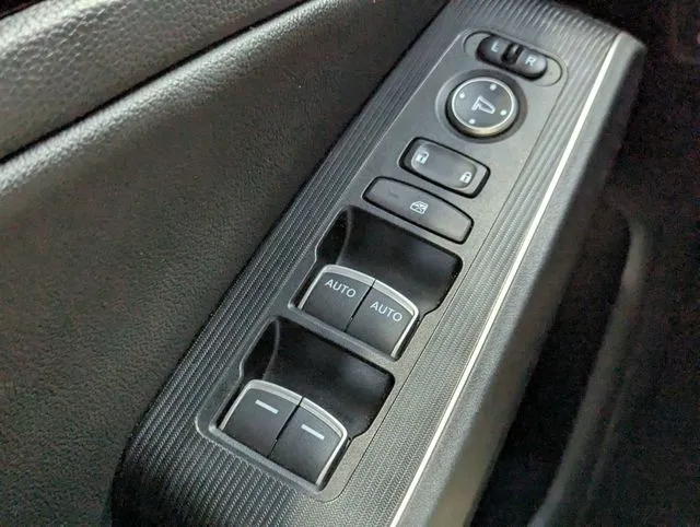 Honda Civic photo 18