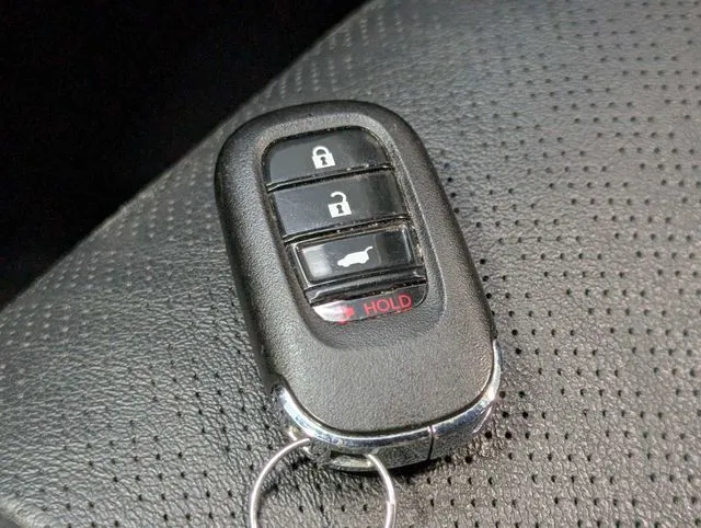 Honda Civic photo 24
