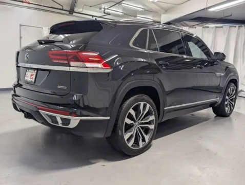 Another view of 2022 Volkswagen Atlas Cross Sport 3.6L V6 SEL Premium R-Line for sale in Marietta, GA at Gravity Autos Marietta