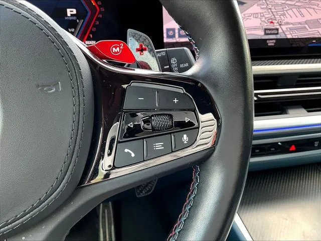 BMW XM photo 14
