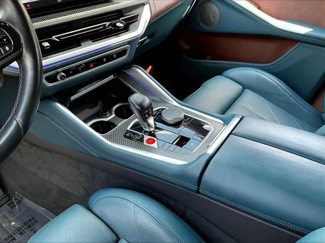 BMW XM photo 20