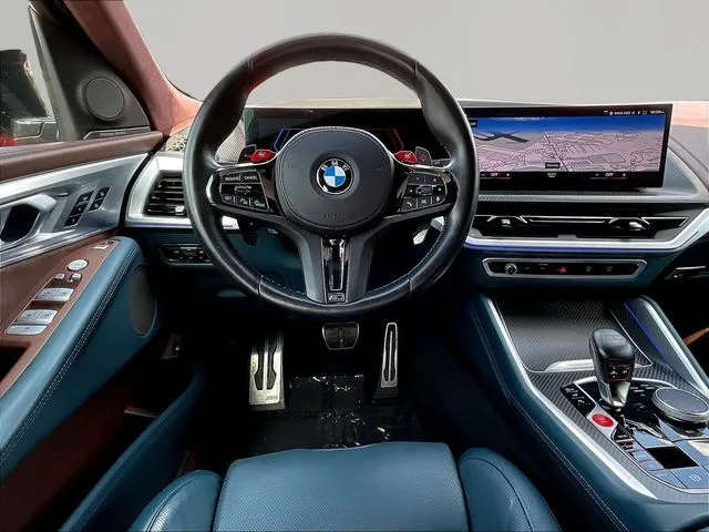 BMW XM photo 10