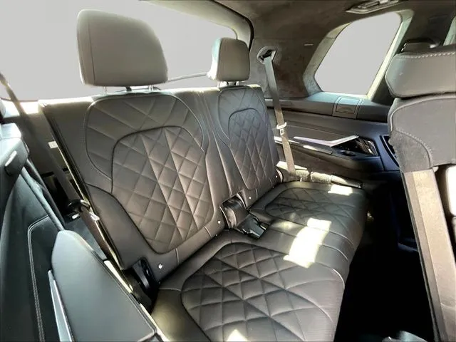 BMW X7 photo 27