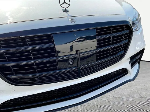 Mercedes-Benz S-Class photo 34