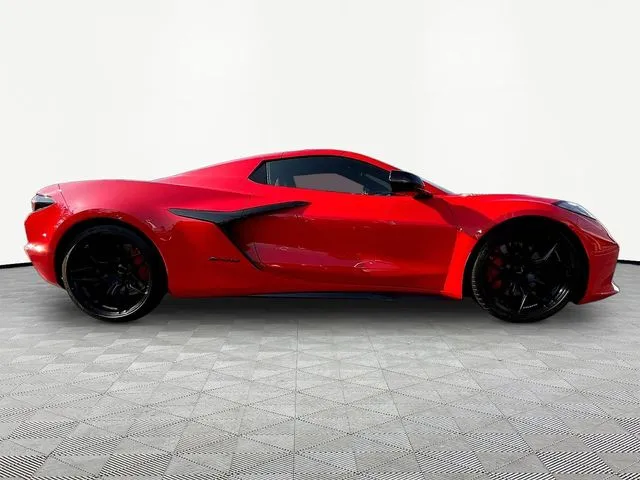 Chevrolet Corvette photo 8